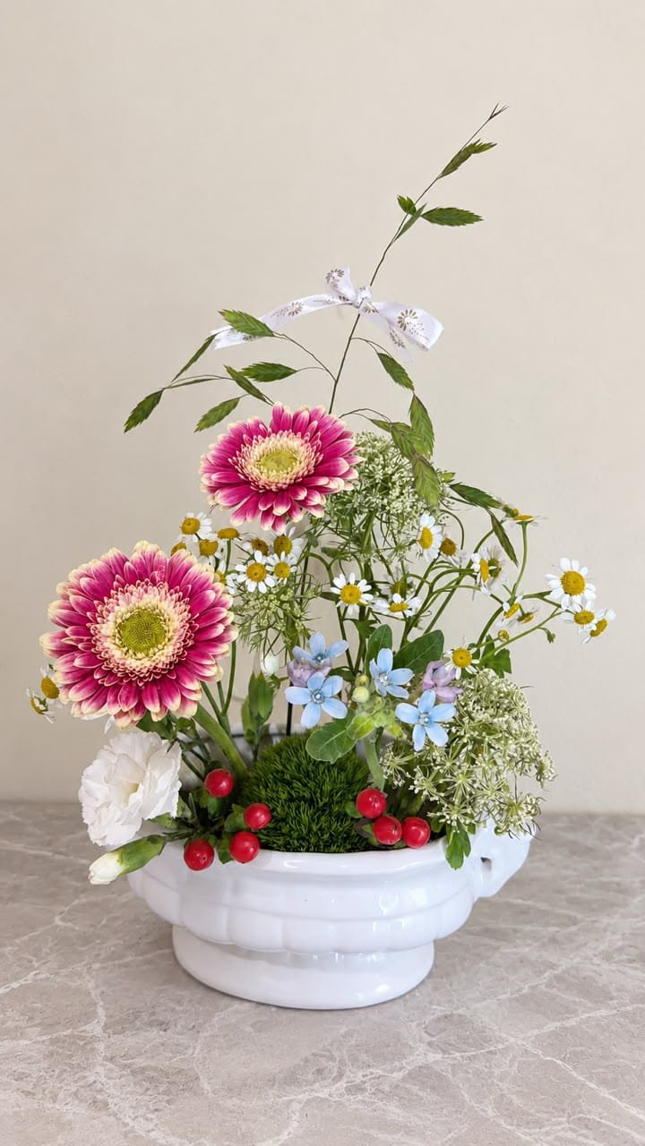 Custom Floral Arrangement Process
